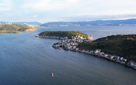 大理旅游宝藏地：洱海金梭岛全攻略 |唯一有人居住的岛屿，探秘白族文化与本主节